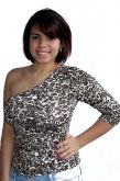 Blusa de um ombro só estampa de onça